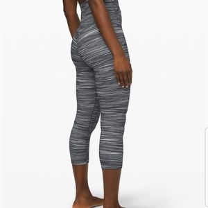 Lululemon align cross waist crop